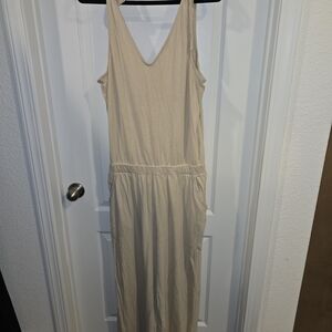 Pact Cream Backless Dress
